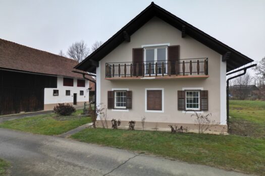 6WIbmKlFhUYgdOVRrJI5ez