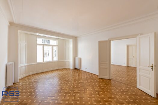 Repräsentative 5 Zimmer Wohnung mit Balkon 6ZYqmnGlSPm3ZyeciQi9uX