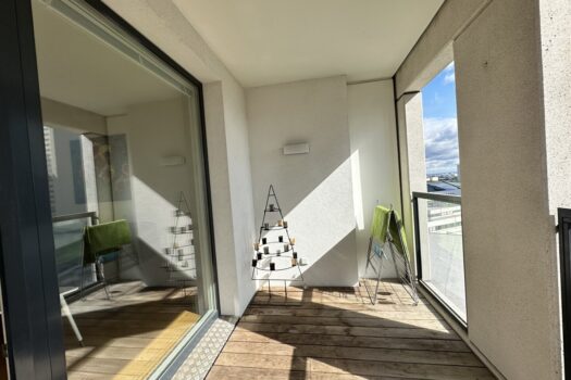 DONAU CITY LIVING: Furnished 2 room apartment with loggia (64 m2 total space) ***** free from 01.04.2026 ***** 7ee9iNJI74zvyyl8FrgsDY