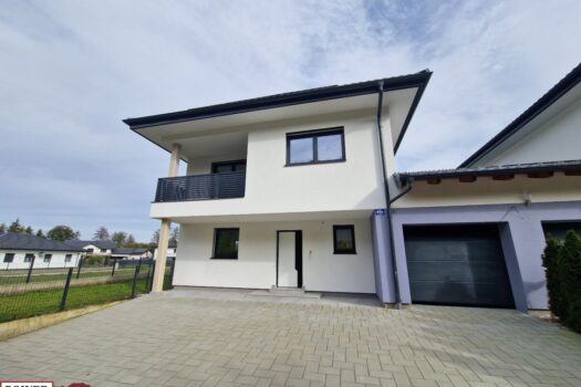 7jjxXLBhlt7H3DK3USXjfP