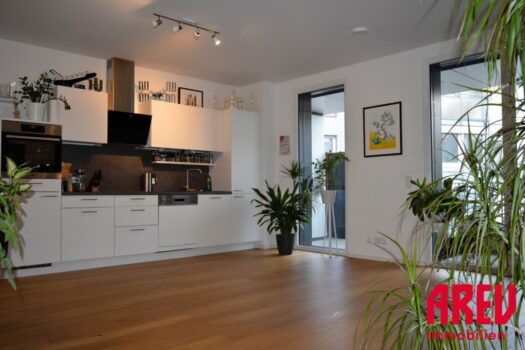 7sItPOShOtjreNYC2NkUbB