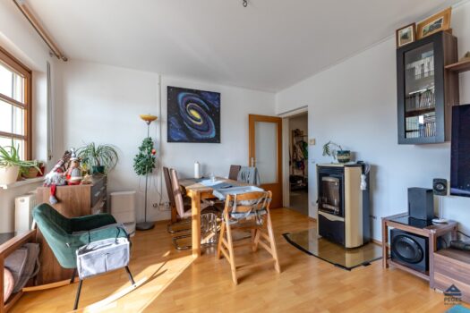 STADTRAND - RUHELAGE: 3-Zimmer-Wohnung mit Balkon, Vöcklabruck - Poschenhof Wohnzimmer
