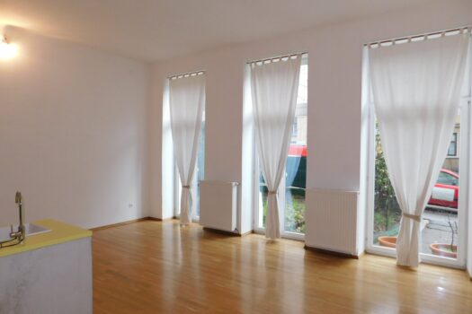 Großzügige Wohnung / Wohnbüro mit Loft Charakter - Saniert - Perfekter Grundriss Wohnraum