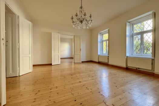 UwT8ezqviBoKshCwubLRw