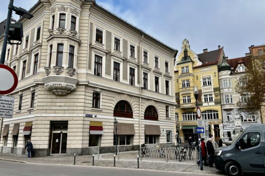 fYfWVhhp4cYMSiknXWTKl