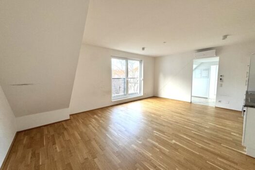 Klimatisierte Dachgeschosswohnung in Hofruhelage - Großzügig geschnitten gHZL0TAEW0xwACUCtacSf