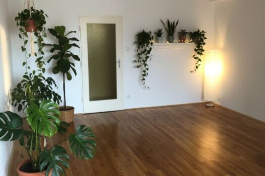 10bBLeImEe38i7UunlTqIg