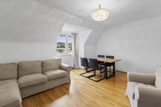 15z7wPuDfj1cdNlMsAmCrN