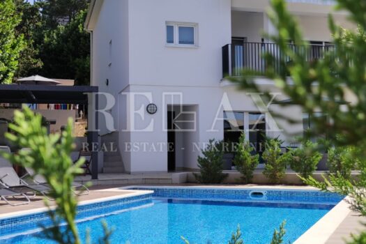 1686043215 img 20220627 102445