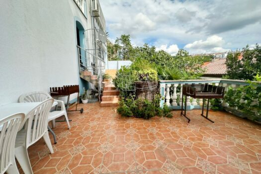 1696405891 crikvenica kuca sa 7 apartmana 17