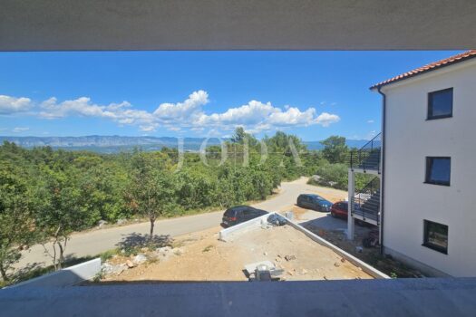 1767360308 305329372 611759 0