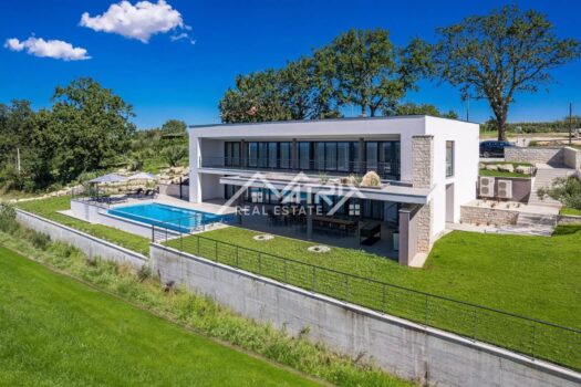 1767884790 novigrad prodaja luksuzne vila s otvorenim pogledom na more 51