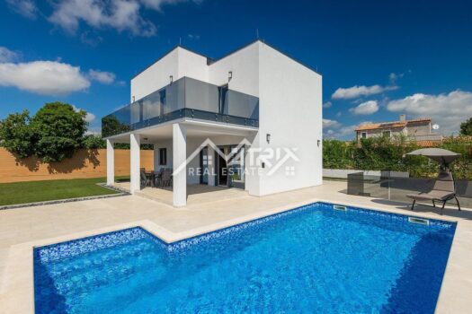 1767986702 vodnjan okolica vila s grijanim bazenom i 4 spavace sobe 42