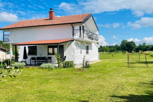 1768239215 kuca 4 gradevinska zemljista maslinikom vocnjakom 4