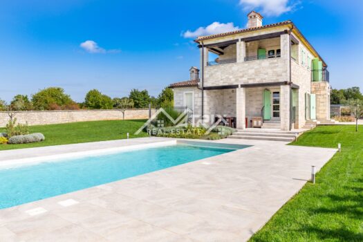 1768291219 porec okolica moderno opremljena vila u rustikalnom ruhu for sale 6