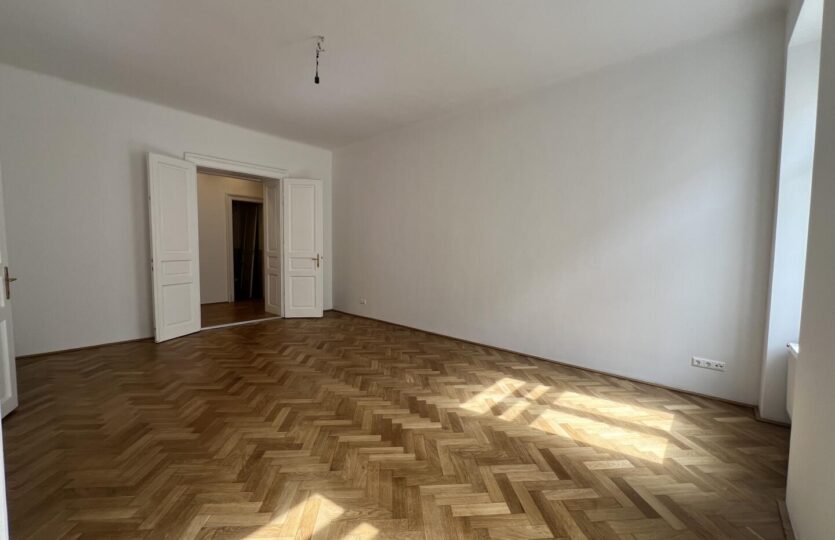 20240409_093919488_iOS