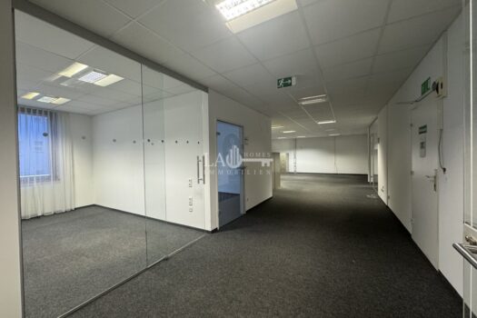 19xRtgItjasjYPeMzJcF5j