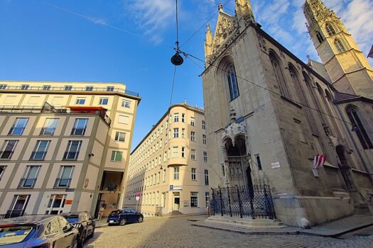 1EcKVvyMmkzUCRPKMemxfI