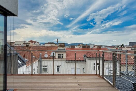 1KuH3mbPR6iGeKKiAx16nT