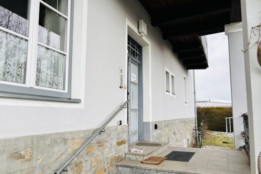 1dYcxQENmm1UcUwJgaDA21