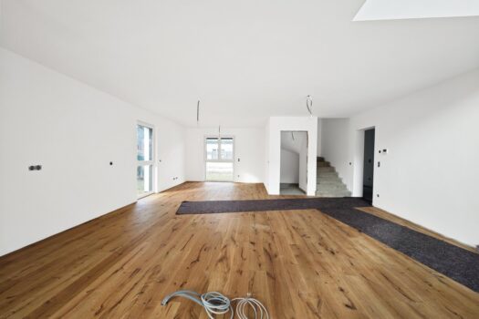 1nI9CI7MEQUaXyEF3I21Bj