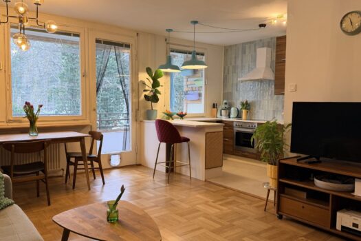 2FKJdpVYC1BdfugX3ewKnZ