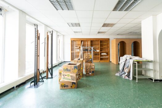 TOPLAGE: Geschäftslokal im Herzen von Neuhofen an der Krems zu vermieten 2TBIFy02xkNjv6L57WLAko