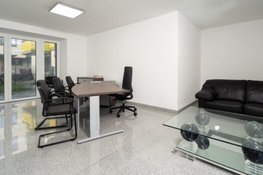 Büro Ansicht aus WC