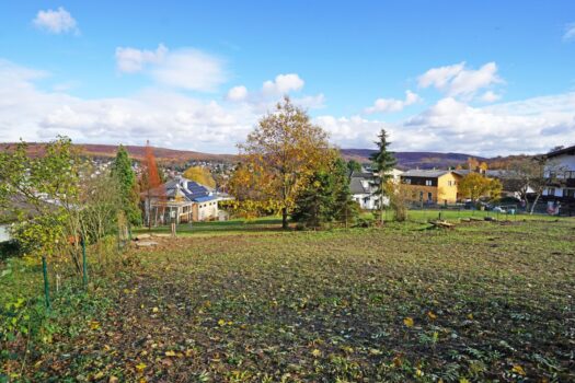 2jIOofdRWMLBNEsq4rjxeB