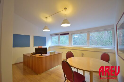 2kuxoKqxWRhIrz3nhL9362