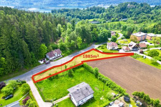 Luftbild mit eingezeichnetem Grundstück