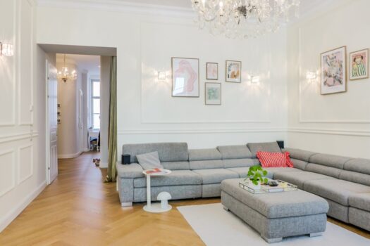 2zvmIyL4B0SBlr78fWXNIf