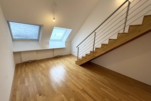 37w05xZv4dmZIAKXyeEmF7