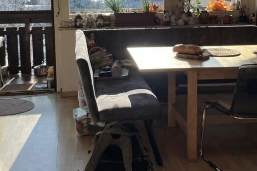 3EFTJiqnSVE8xFFrrLtUIC