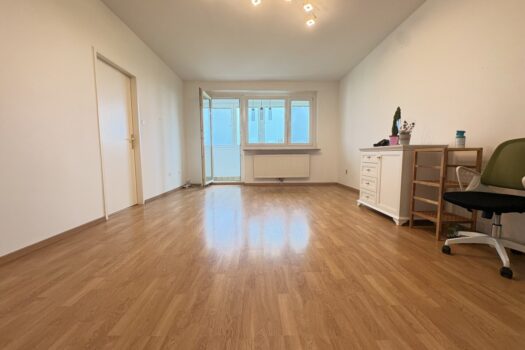 3KZDXreI8kfhDJo7zXTtyu