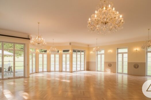 3iJyuQbmHDCZo1eKt4ZMUT