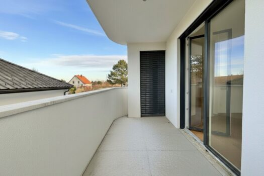 3oxw684gyTw1lkLczl1F1Q