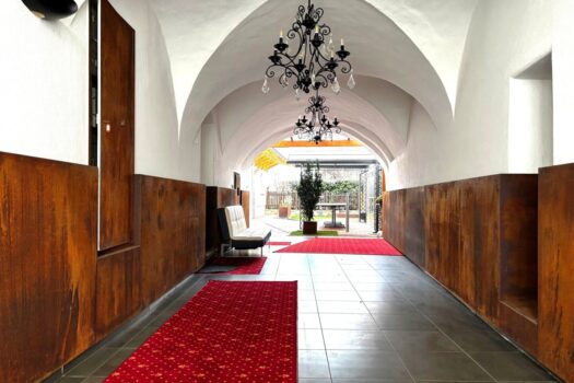 44Ne4SGD6vvDG8ZKORGbxz