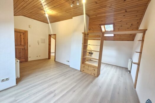 4DiwMEnSbtEFH2q6FIKQB