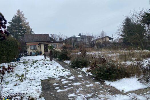 Südseiger Baugrund mit Sommerhaus