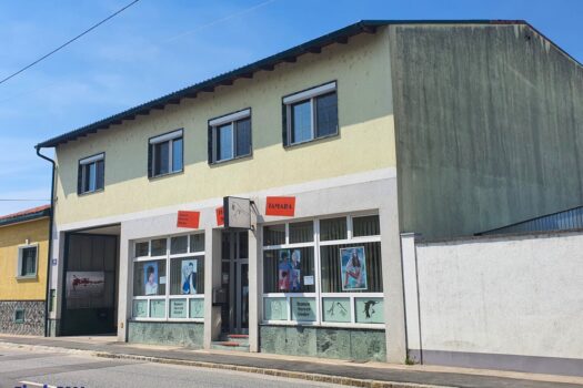 4KvG0xABcL6gKdqvxHxLbP