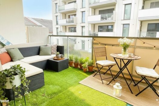 4SgVdUInNrLqGvSXnsZQsn