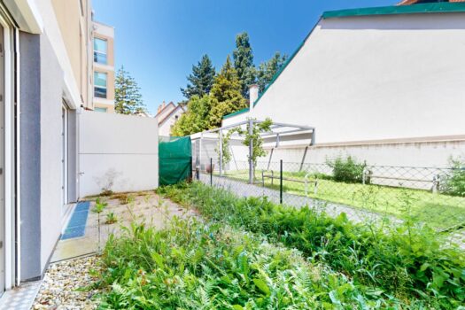 4vA6jYUD4KGZT9ZByLY303