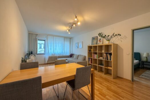 51mBaUdImNPKpslLIHFmVZ