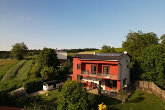 5HrWmCjxNSq71ze2JGS9oF