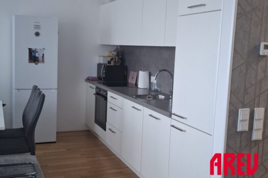 5MARVFbNsc0lo3t5YdoU4u