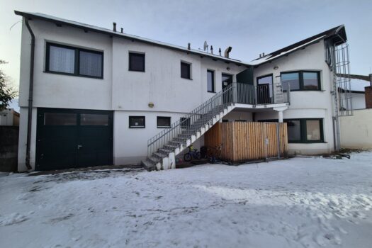 5Nuz0dyPtVrTrjWkJp9Eq6