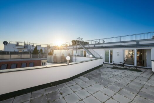 5Y7h4GEkU7UYebRocTJ9bs