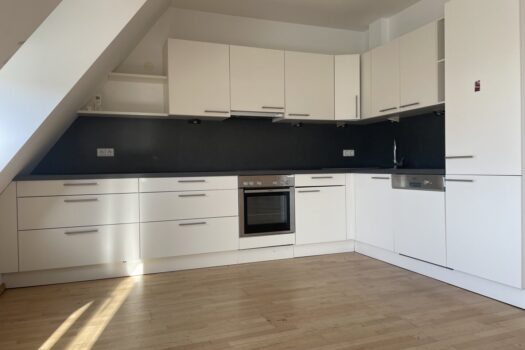 5YIRtY1hnYac6Tqeq90g9F