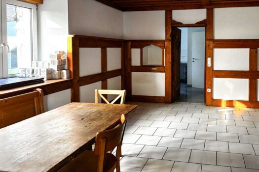 6SLzoSR8jiwc9oYZYIoAg8